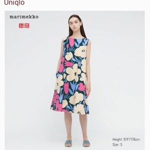 Marimekko x Uniqlo 2021, green ground cotton dress, M, nwt